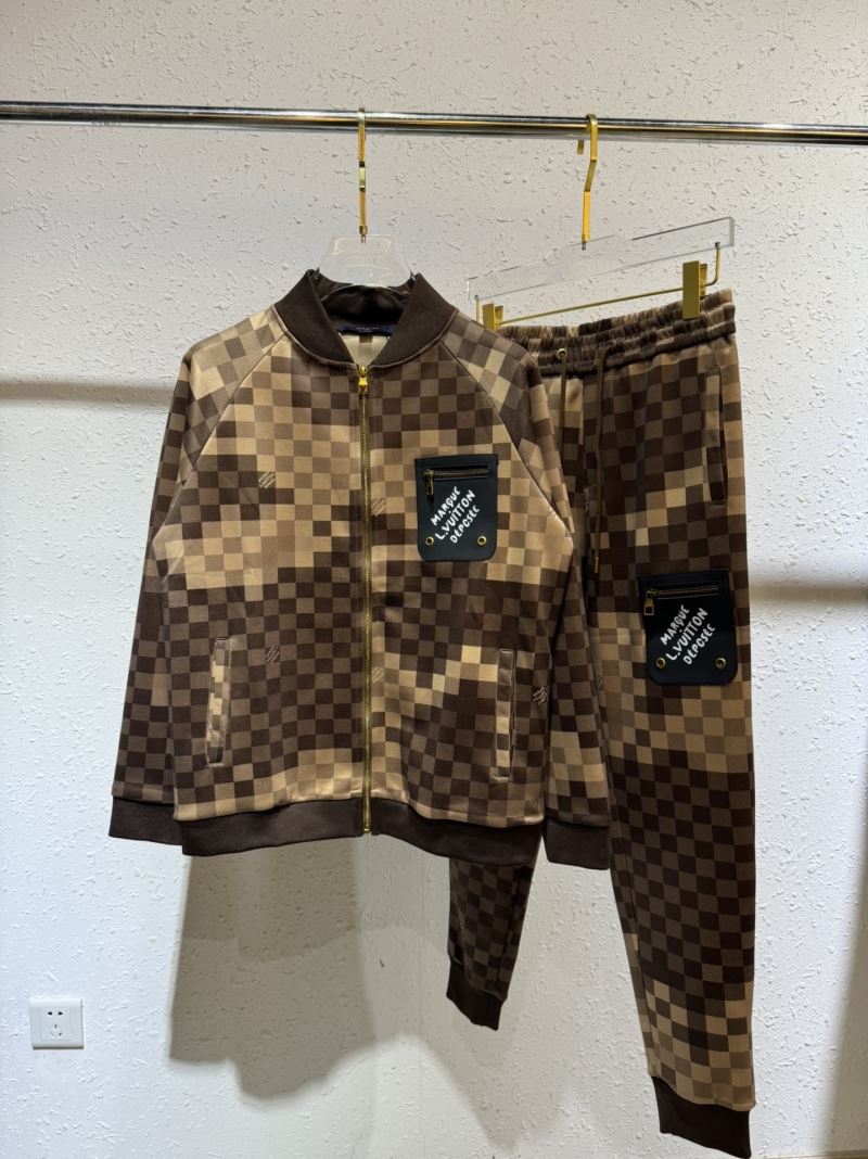 Louis Vuitton Long Suits